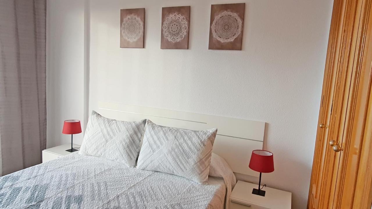 Apartament Salinas Gandia - Solo Alquiler Familias Zewnętrze zdjęcie